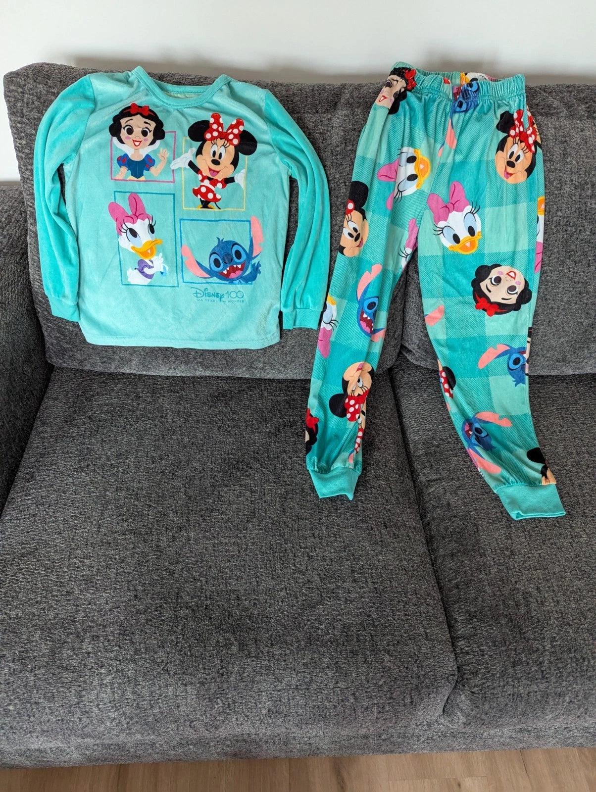Girls 100 Anniversary Disney Pajama Set Size (8) Medium