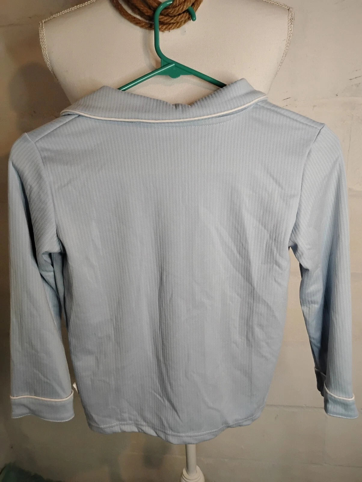 Unisex Very Soft Kids Blue Pajamas Set Size 130 (Kids age 7-8) NEW