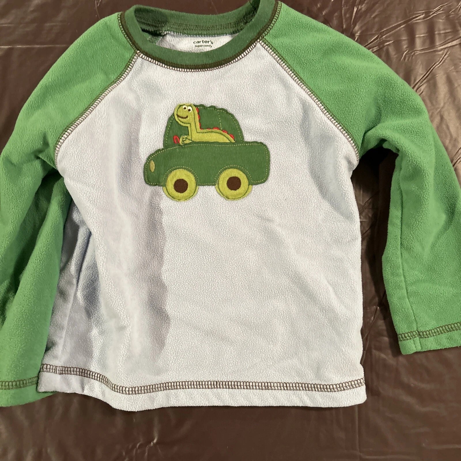 Carter’s 2T Pajama Sets Lot Of 2