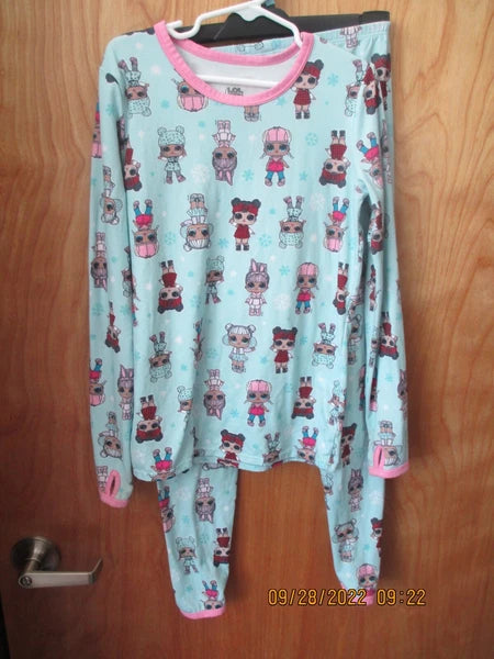 GIRLS LOL 2 PIECE PAJAMA SET SIZE MEDIUM LONG SLEEVE GOOD YEAR ROUND