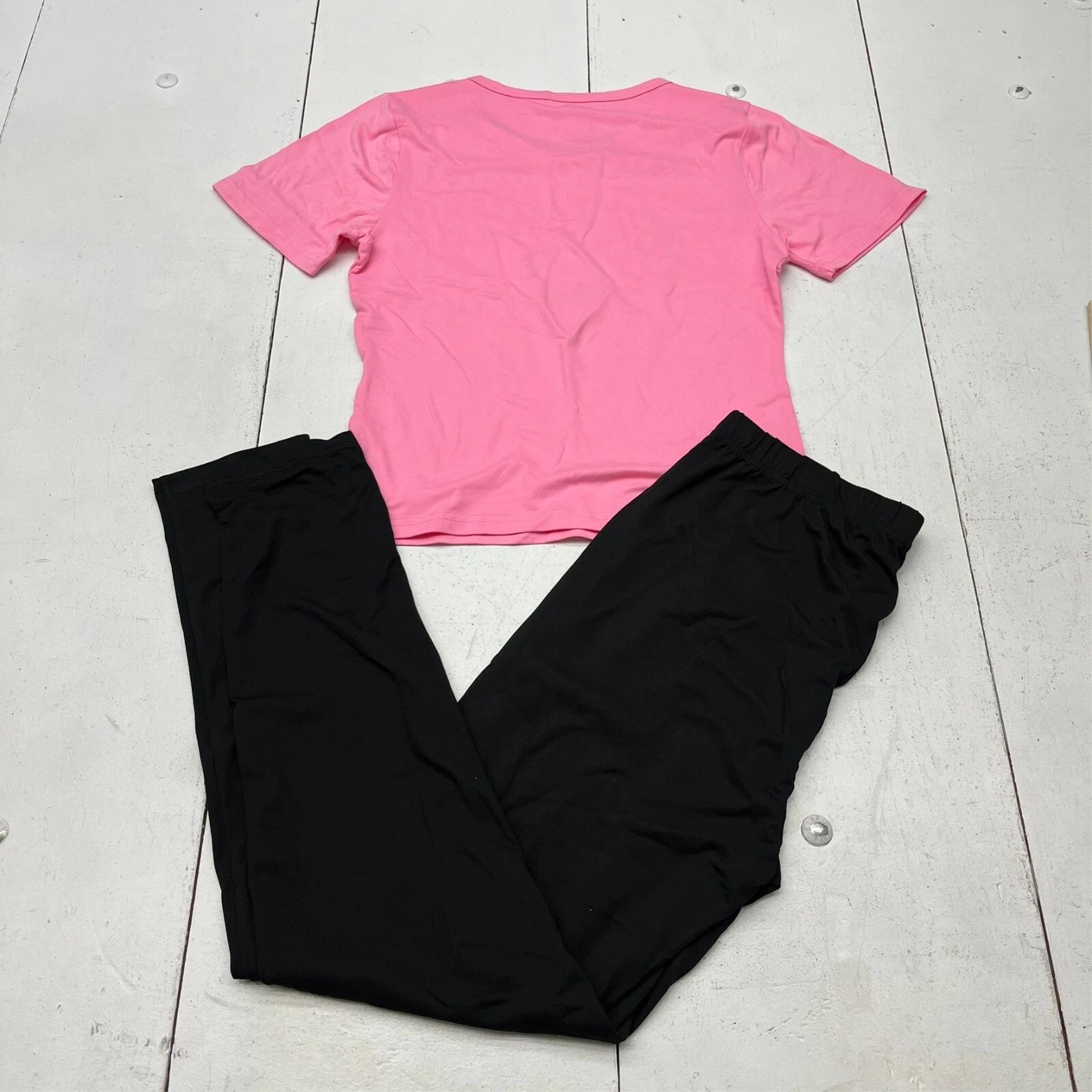 Pink & Black "Hello" Graphic Print Short Sleeve Pajama Set Girls Size Large NEW