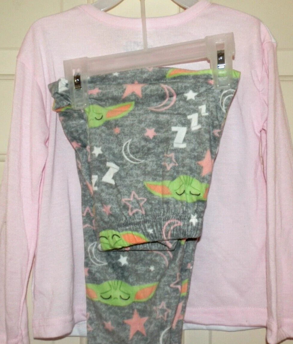 New Girls XS 4-5 Baby Yoda 2 piece Pajama Set Star Wars Power Nap Mandelorian