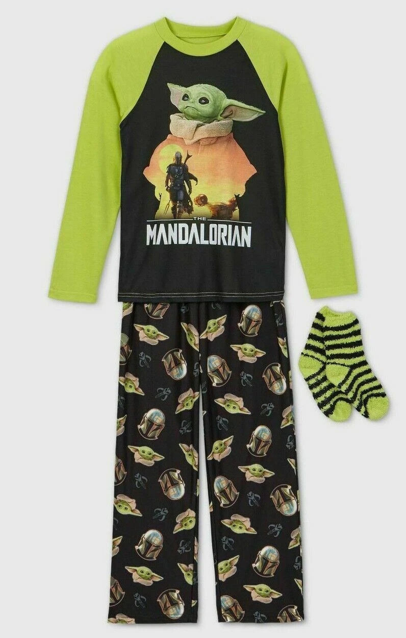 Star Wars Yoda The Child Mandalorian Boys Pajama Set Socks X-Small 4 5 NWT