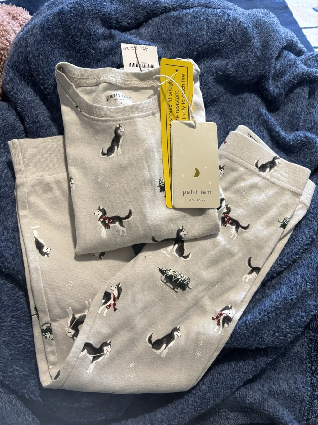 Petit Lem Holiday Huskies Pajama Set for children