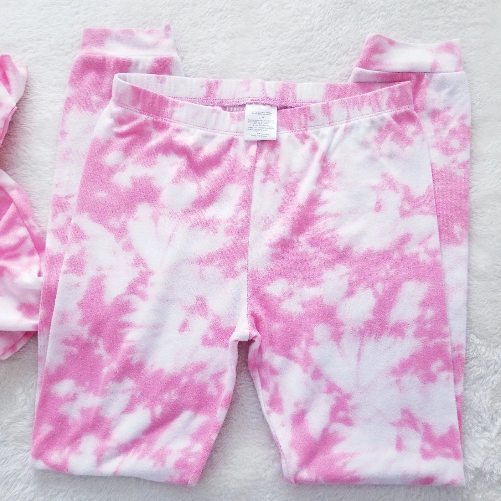Girls Soft and Snag Long Sleeve Pajama Set Unicorn Design Pink