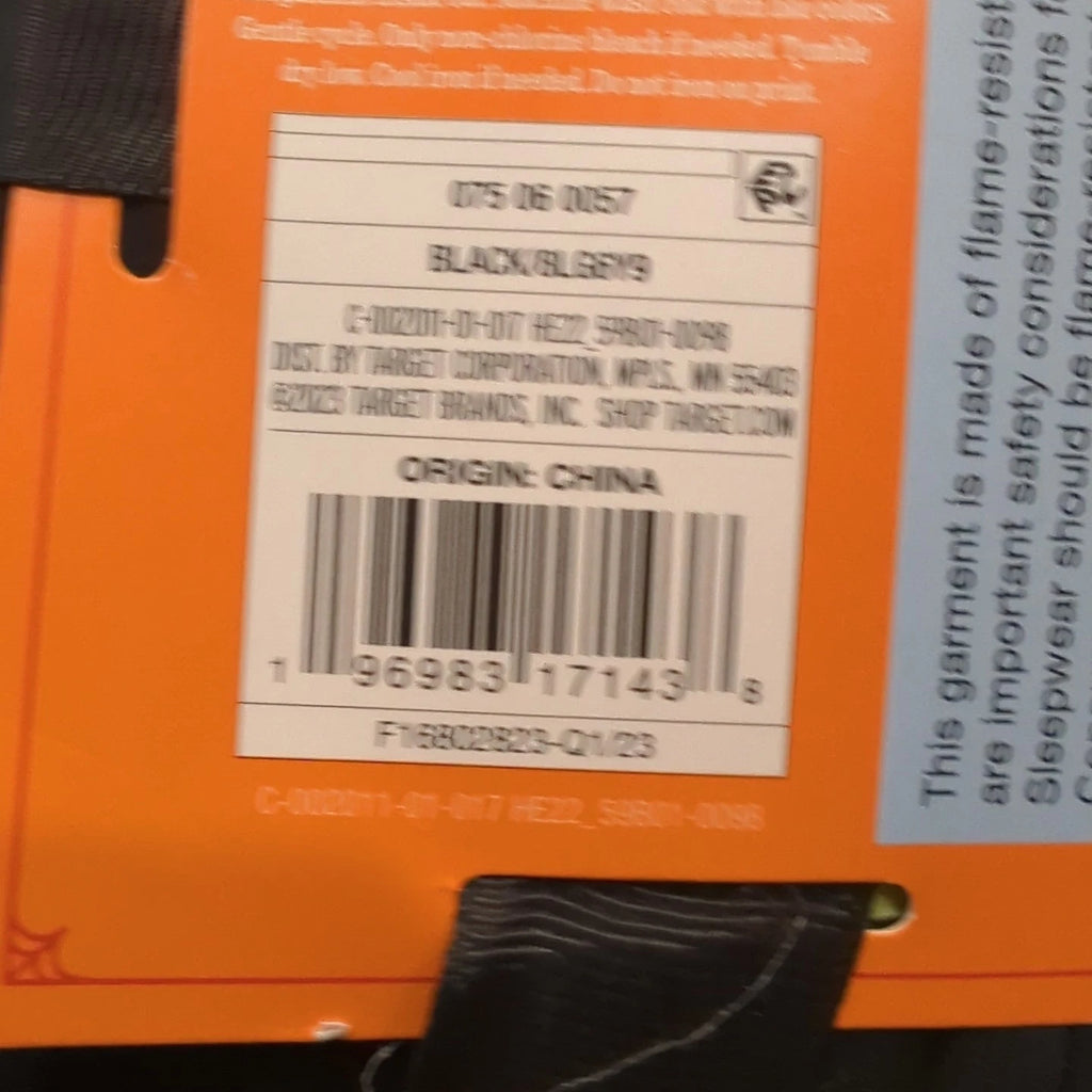 Hyde & Eek Toddler 12 months Glow In The Dark Skeleton 1-Piece Pajama Set 🎃👻