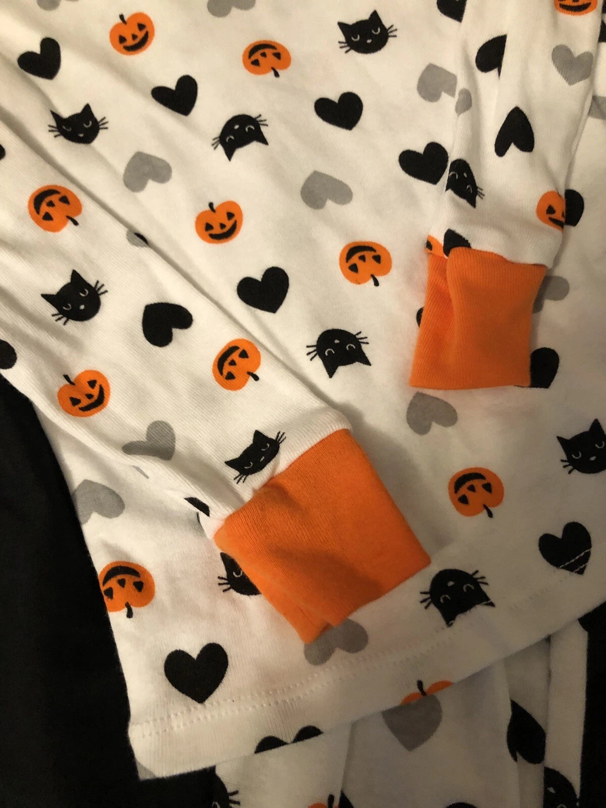 Celebrate -  Girls Halloween pajamas 2 piece set - size 6