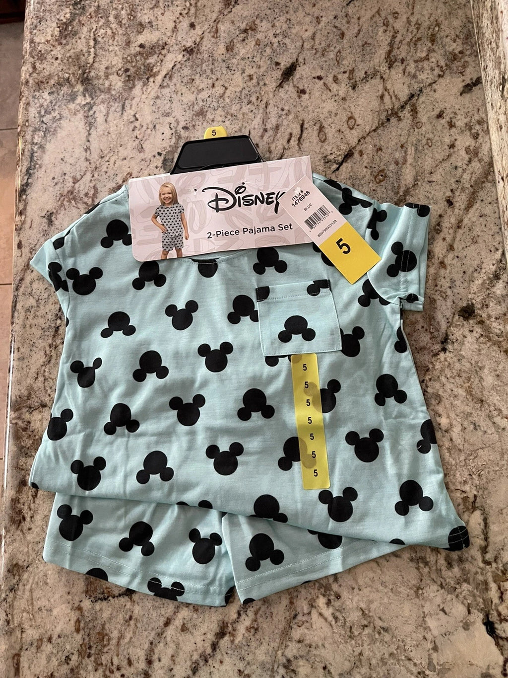 Disney Mickey  Girl’s  Pajama Set 2 Piece Set  Size  5 ~ New