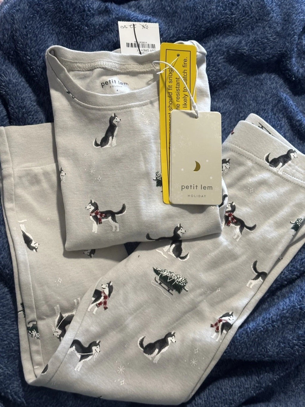 Petit Lem Holiday Huskies Pajama Set for children