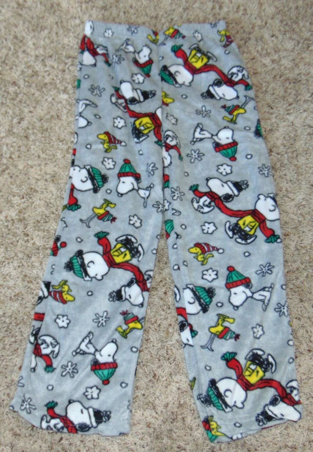 Girls Pajamas Christmas Snoopy Made The Nice List Long Sleeve 2 pc Fleece-sz 8