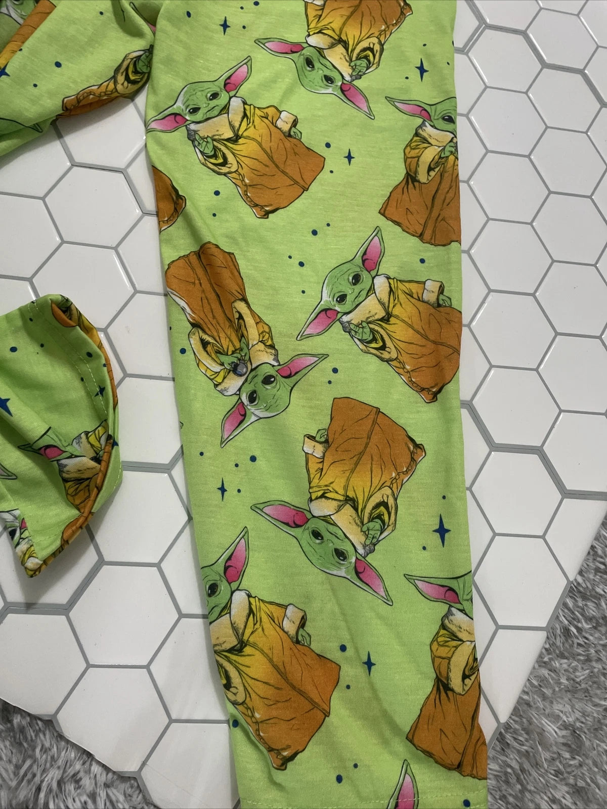 The Mandalorian 3 PC The Child Baby Yoda Star Wars Pajama Set Shorts 2993 XS 4/5