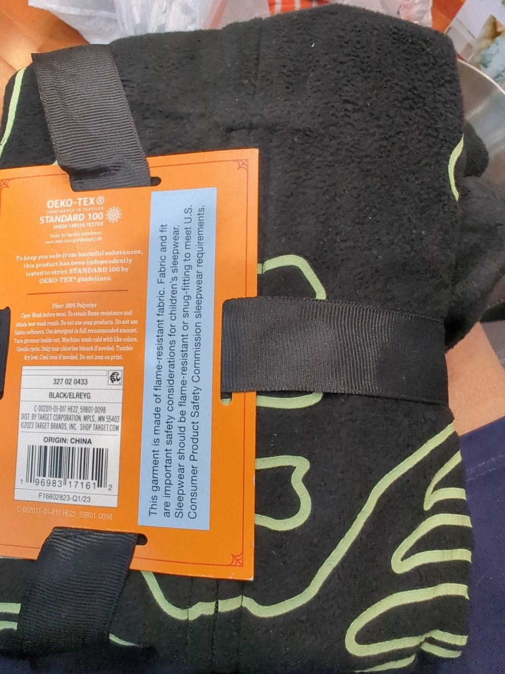 Hyde & Eek Toddler 12 months Glow In The Dark Skeleton 1-Piece Pajama Set 🎃👻