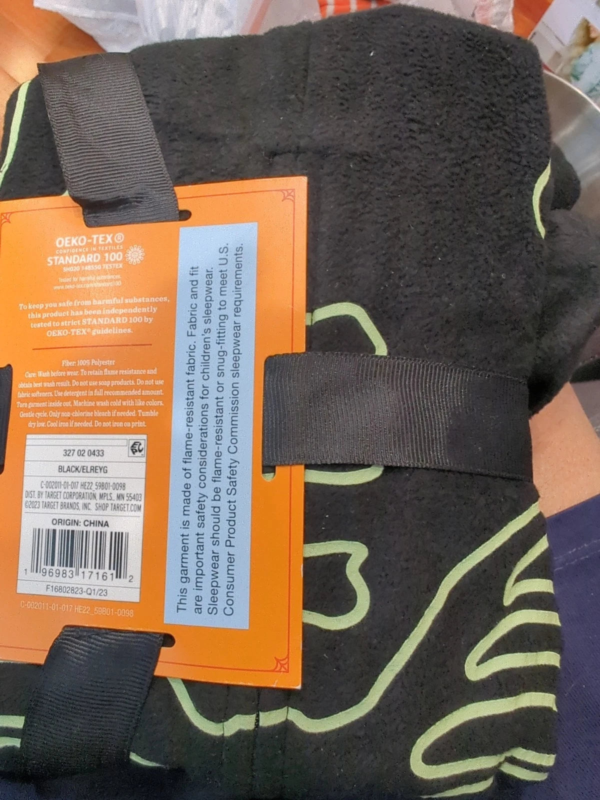 Hyde & Eek Toddler 12 months Glow In The Dark Skeleton 1-Piece Pajama Set 🎃👻