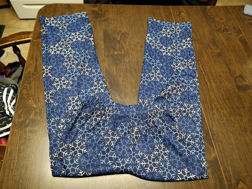 NWOT Dreams Co  Purple Blue Snow Day Pajama Set Size Girl's 12