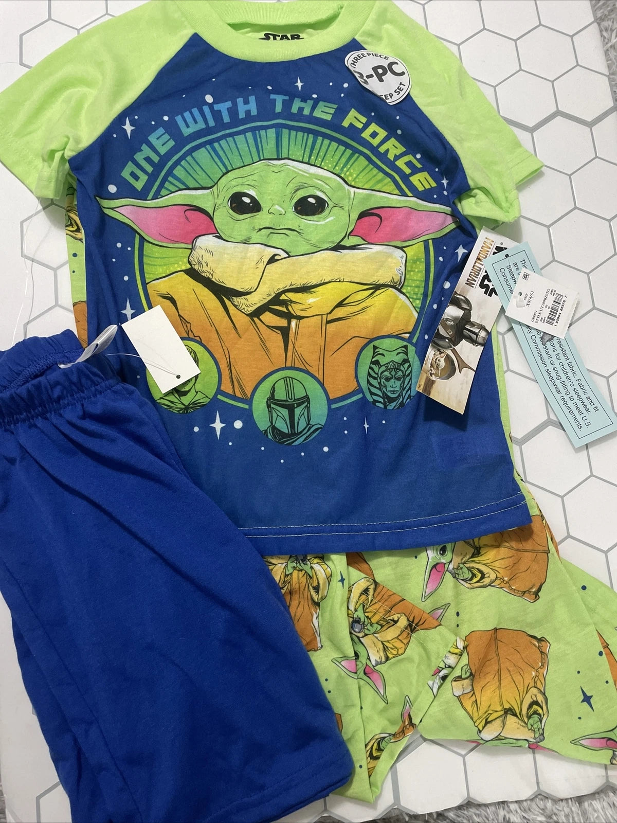 The Mandalorian 3 PC The Child Baby Yoda Star Wars Pajama Set Shorts 2993 XS 4/5