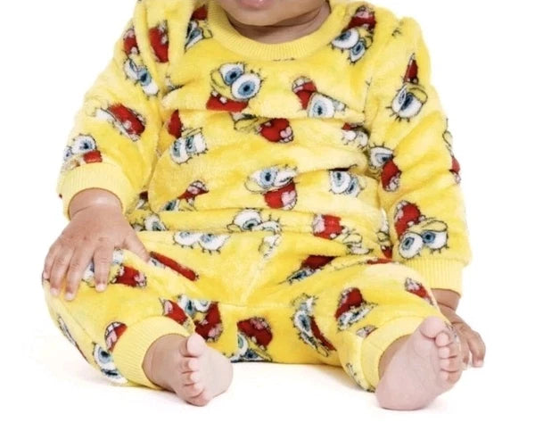 SpongeBob Baby All-Over Print Plush Pajama Set Size 0-3M
