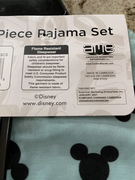 Disney Mickey  Girl’s  Pajama Set 2 Piece Set  Size  5 ~ New